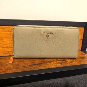 Michael Kors zip around wallet